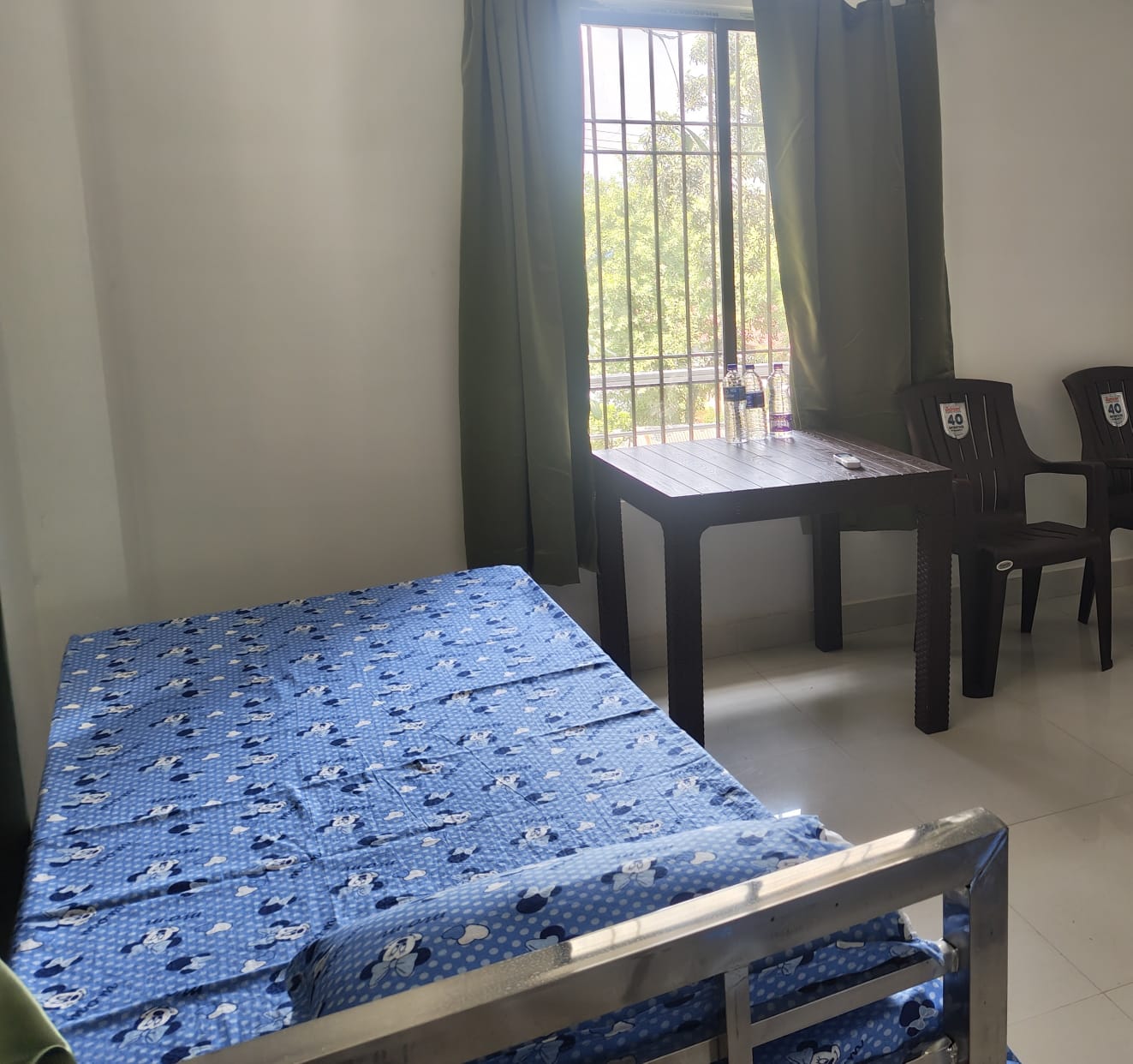 Single - 1 Bed — photo 1