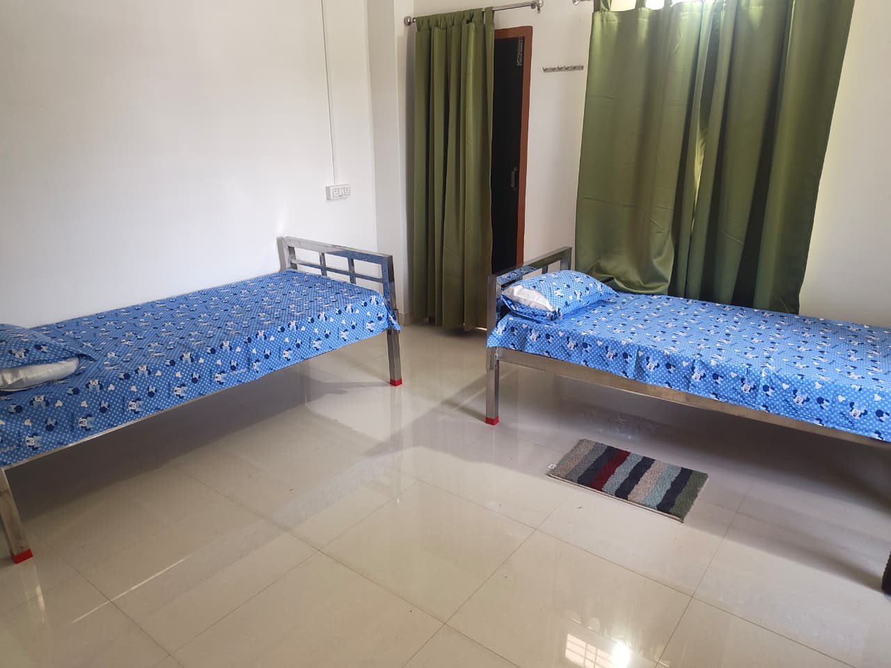 Non AC - Double Bed — photo 1