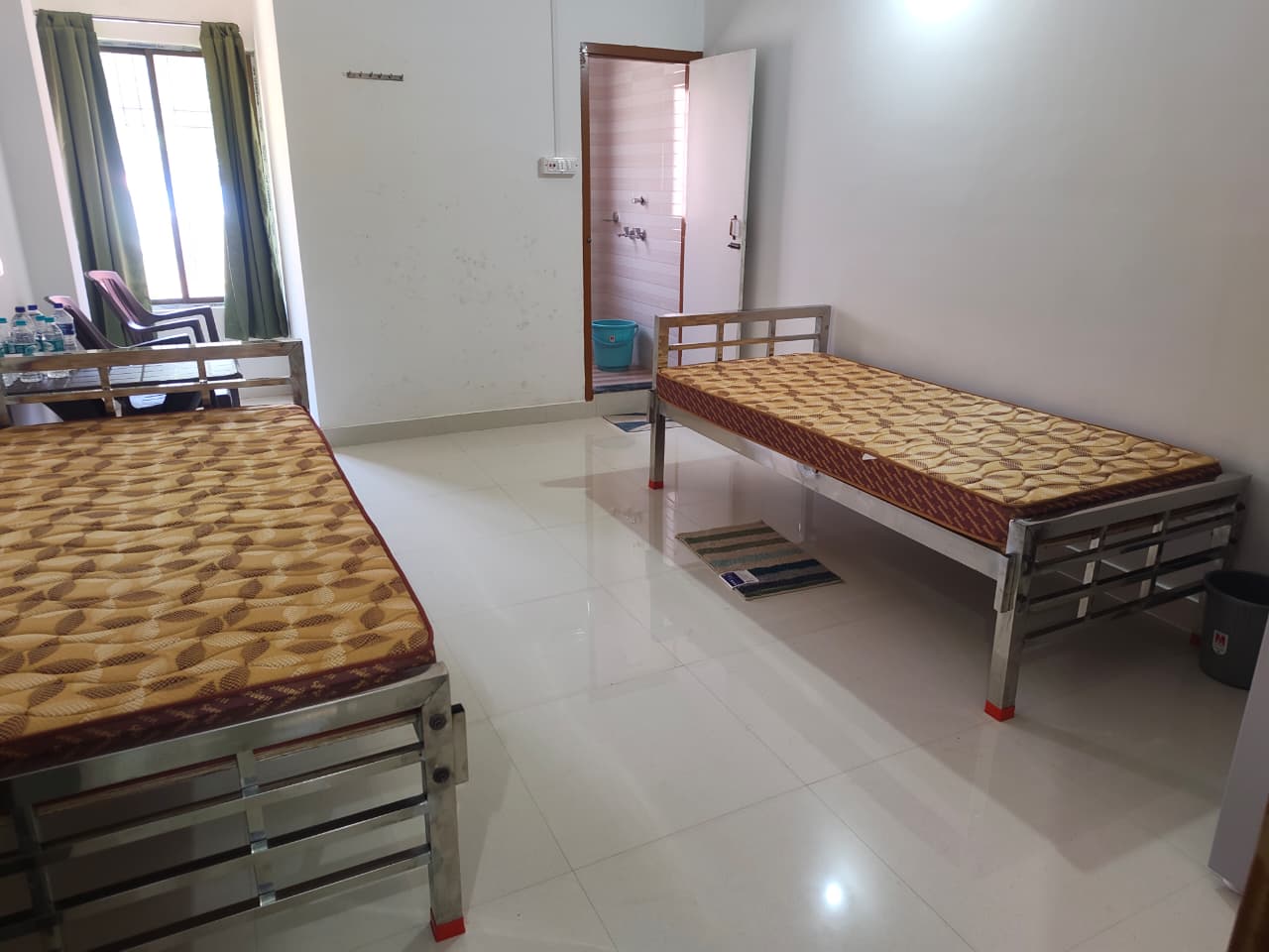 Non AC - Double Bed — photo 3