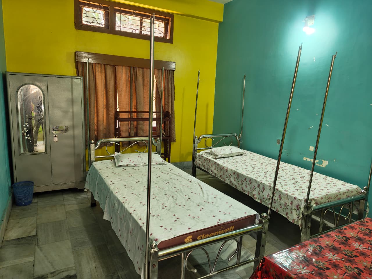 Non AC - Double Bed — photo 2